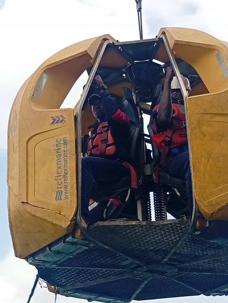 Inspection — lifeboat-07.jpg