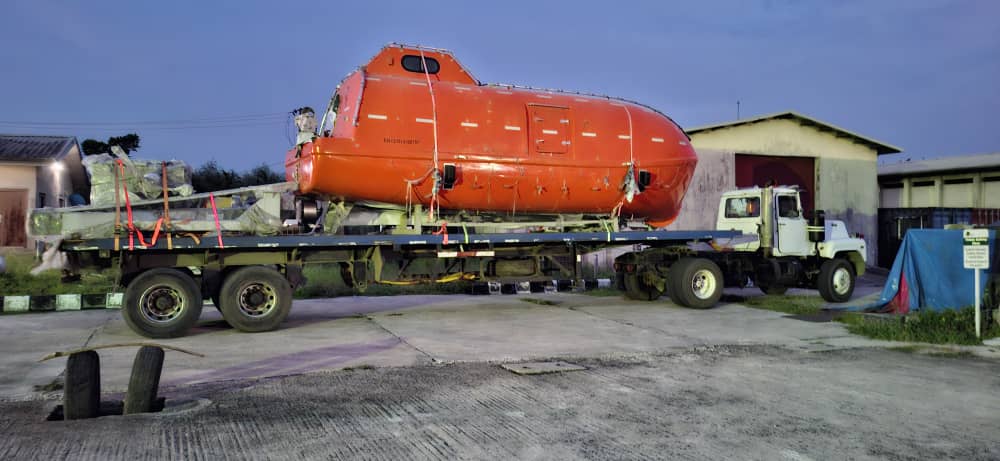 Execution — lifeboat-25.jpg