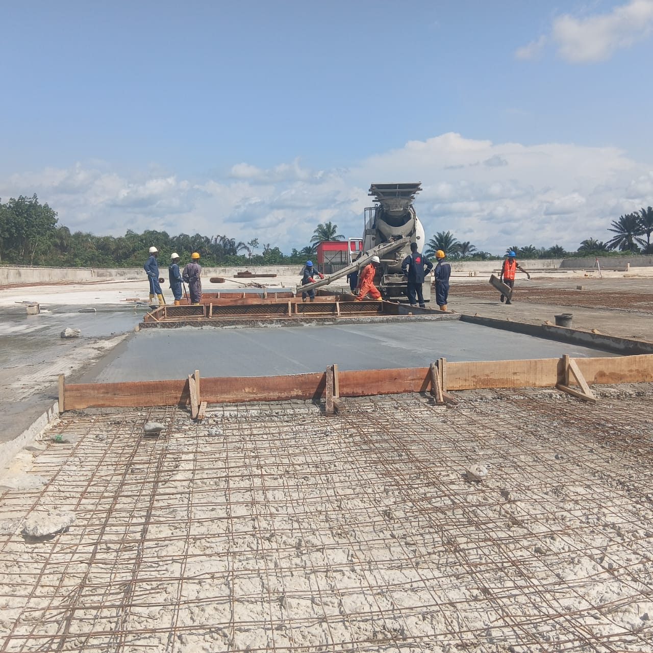 Water Holes & Access Road — utorogu-43.jpg